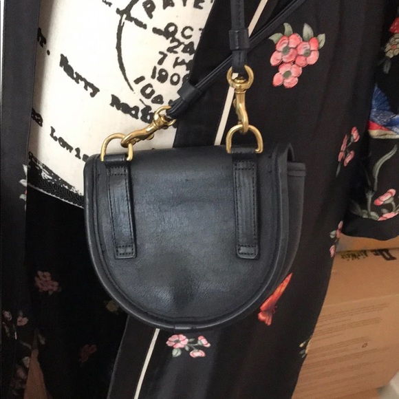 Coach purse - Picture 2 of 3